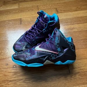 listing-status-banner